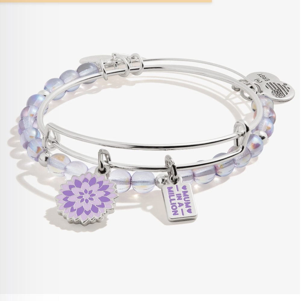 Alex + Ani Mum in a Million Bracelet Set